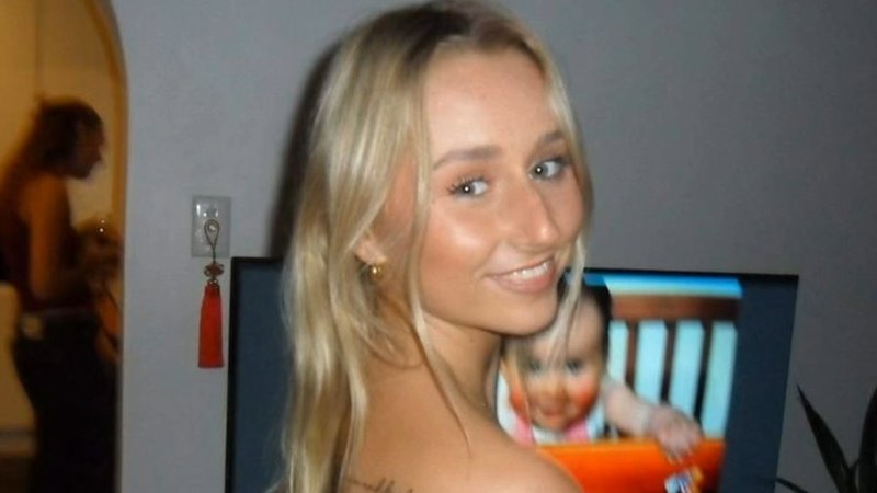 Father's outrage over expected Laos alcohol poisoning charges