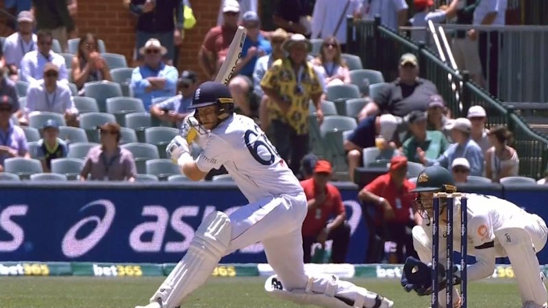 Australia closing in on Ashes glory