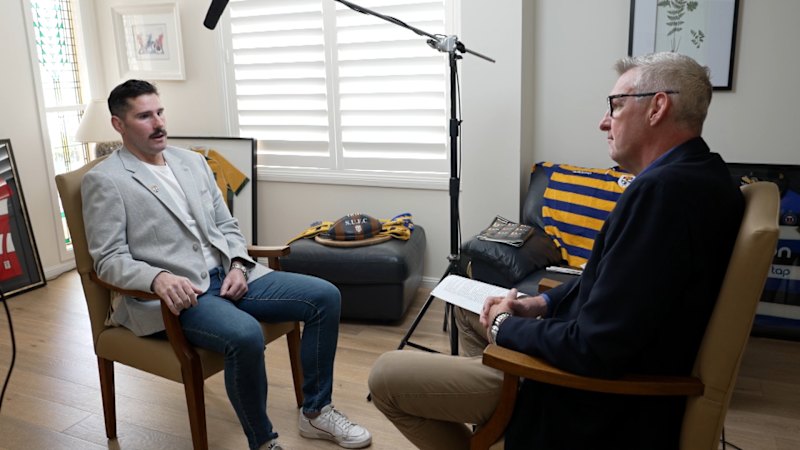 Former Wallaby reveals painful cancer diagnosis in emotional interview