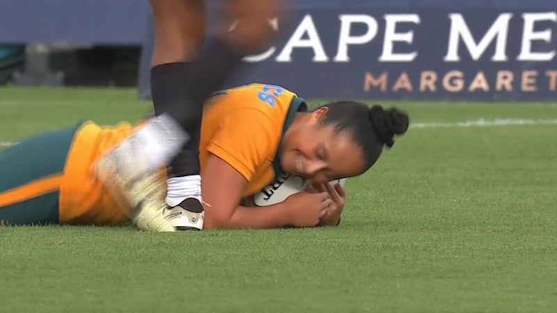 Ledington scores cracker on debut