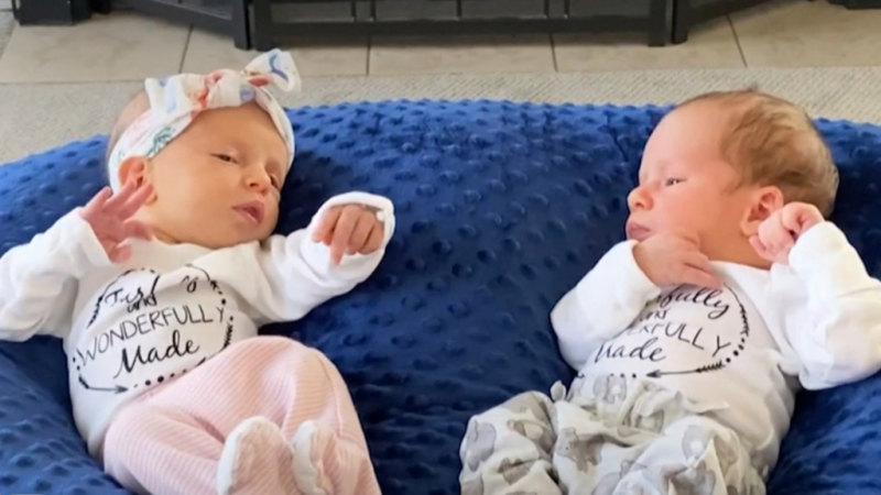 30 yaşındaki embriyodan doğan ikizler