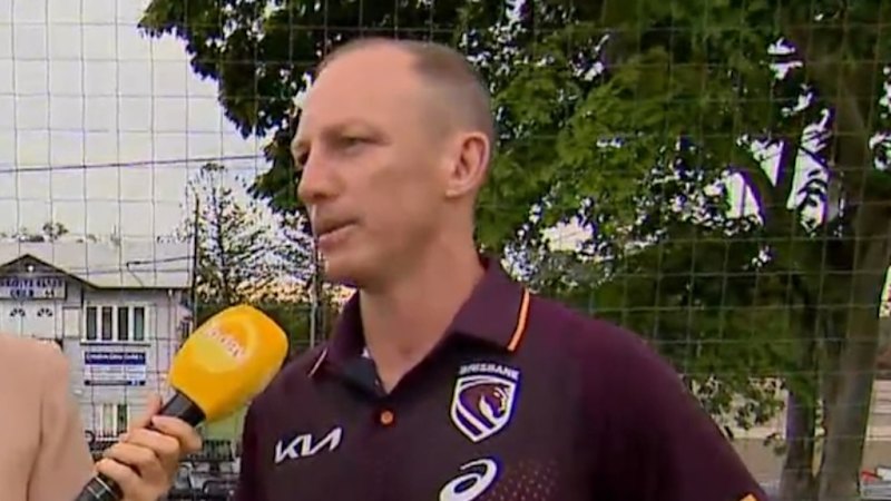 Darren Lockyer promovira novi logotip moštva Broncos
