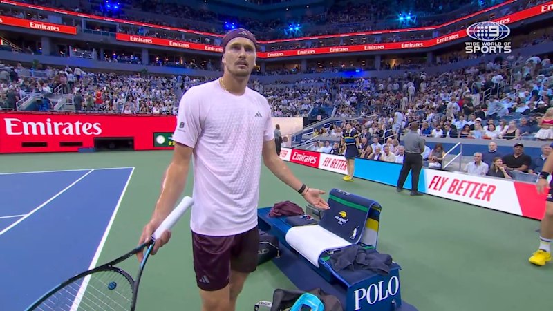 Alexander Zverev accuses someone of stealing his tennis racquet