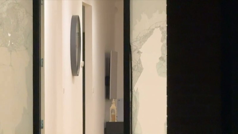 Police hunt burglars after Truganina home invasion where resident held at machete point