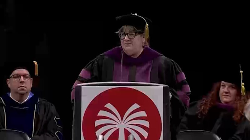 Graduation ceremony erupts in boos over AI blunder