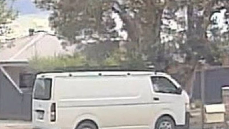 Police investigating after man in van allegedly tries to abduct school girl