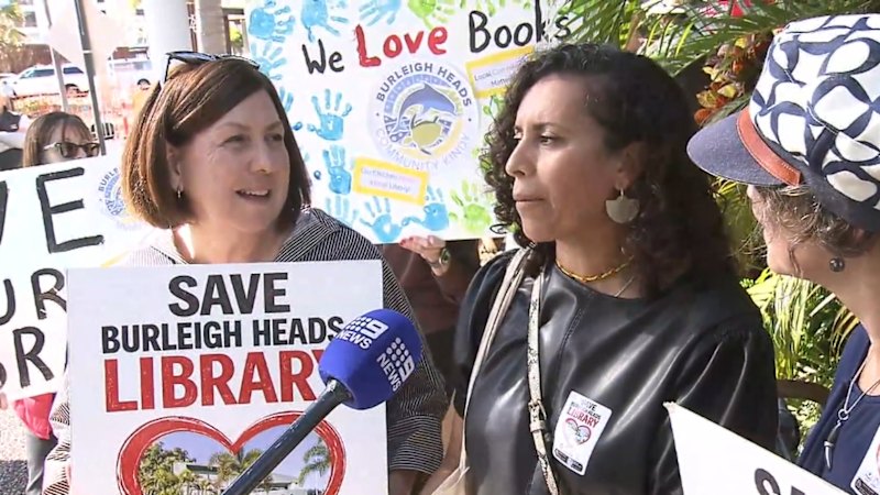 Thousands sign petition to save Burleigh Heads library