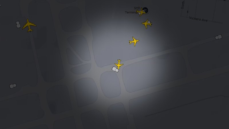 Two aircraft narrowly avoid collision at Sydney Airport after sudden braking