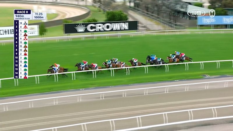 Lexus Melbourne Cup Day: Race 8 - Lexus Amanda Elliot