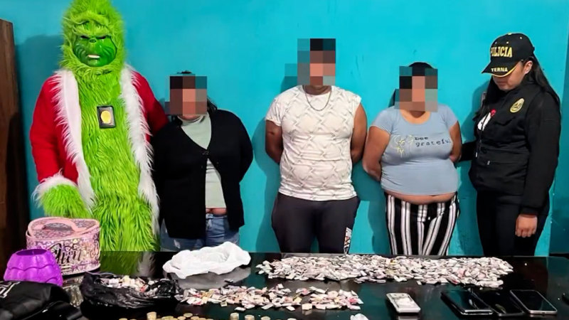 Police officer dresses as the Grinch in Peru drug bust