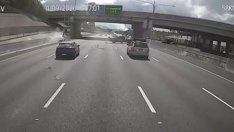 Car sends SUV flying into the air on M1