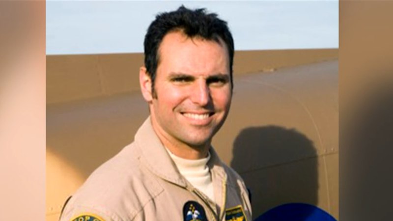 Ex-Top Gun pilot loses appeal against US extradition