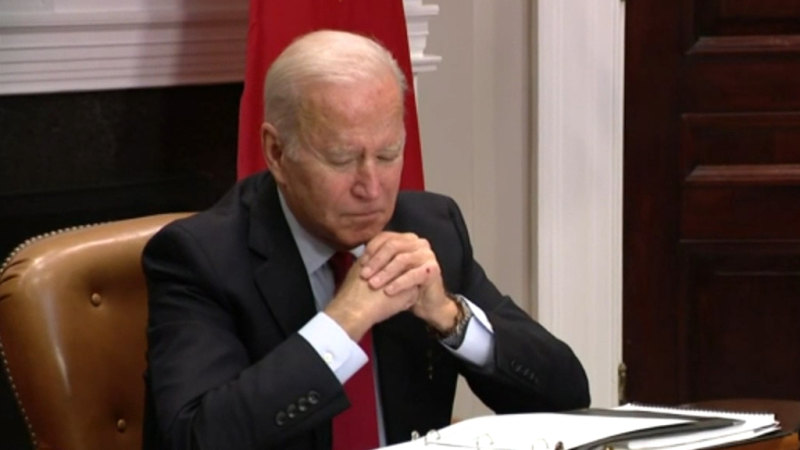 Xi, iki saatlik telefon görüşmesi sırasında Biden'ı uyardı