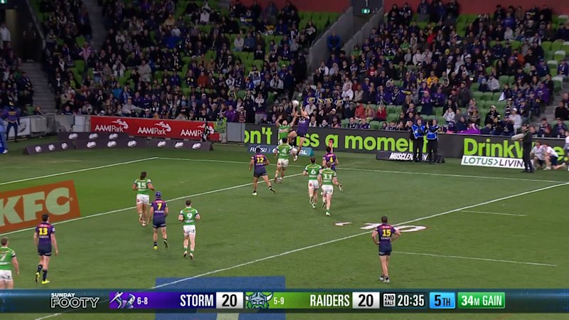 Warbrick completes hat-trick with insane try