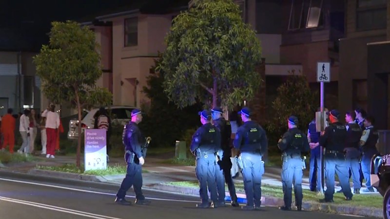 Teen charged after allegedly stabbing another teen in the arm