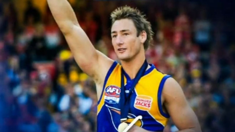 West Coast Eagles premiership player Adam Hunter found dead at 43