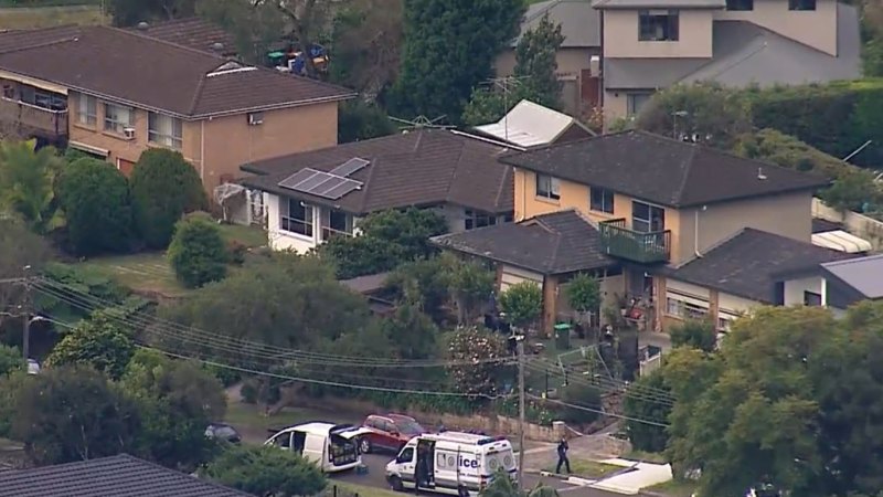 Woman and teenage girl found dead in Sydney home