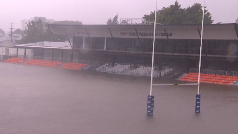 Flood emergency unfolds for parts of south-east Queensland and beyond