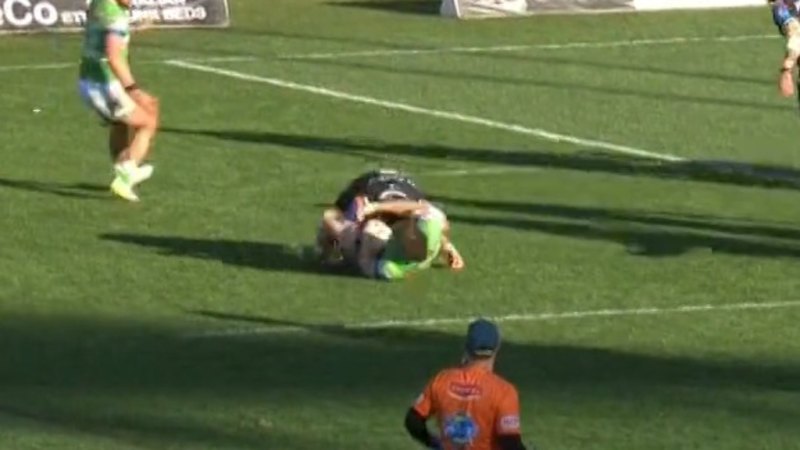 Skelton KO'd as he puts on big hit
