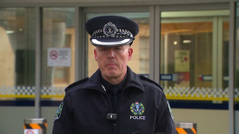 SA police suspend search for missing toddler