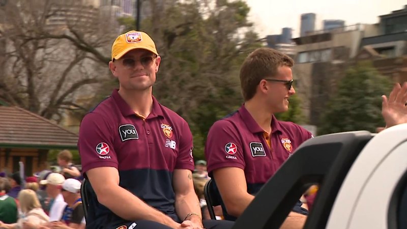 Melbourne gears up for AFL grand final on eve of September decider