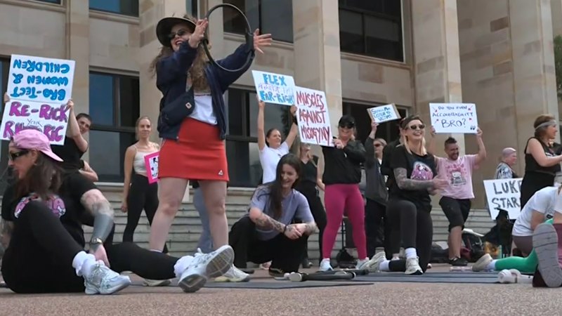 Newest One Nation MP met by protesters outside Parliament