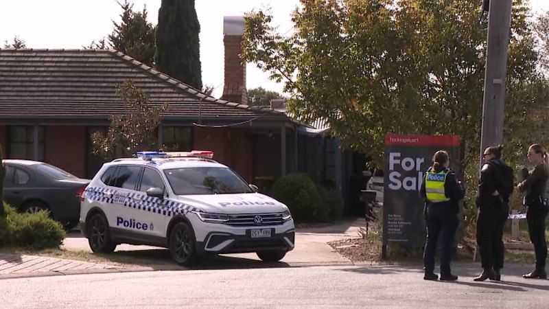 Investigation after couple found dead in Melbourne