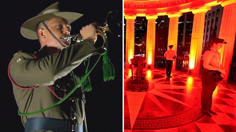 Australians pause at dawn to commemorate Anzac Day