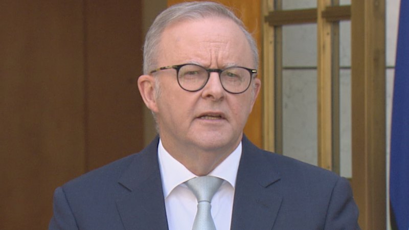 Anthony Albanese unveils package of new laws against hate speech