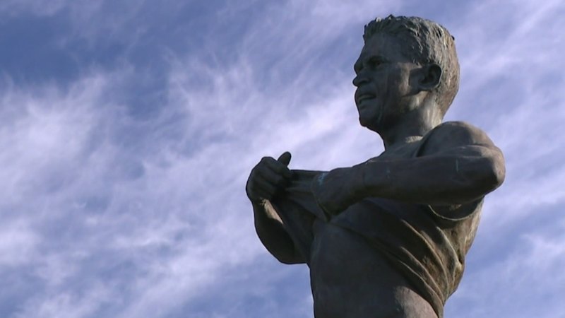 Mixed reaction to decision to remove Nicky Winmar statue
