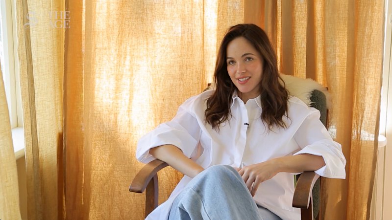 Behind the scenes with Olivia Molly Rogers