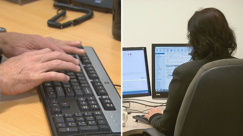 Up to 3000 jobs could be cut under review into Victoria’s public sector