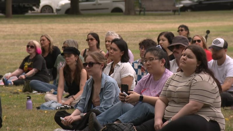 Women lost to Domestic Violence honoured at Melbourne vigil