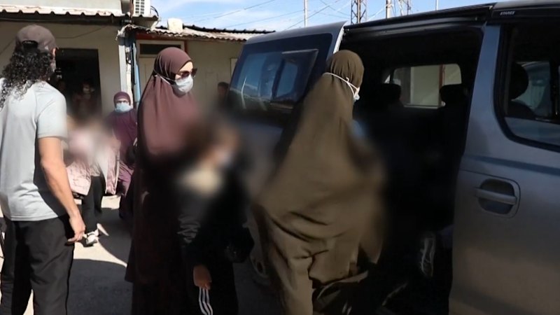 Protesters target Parliament House