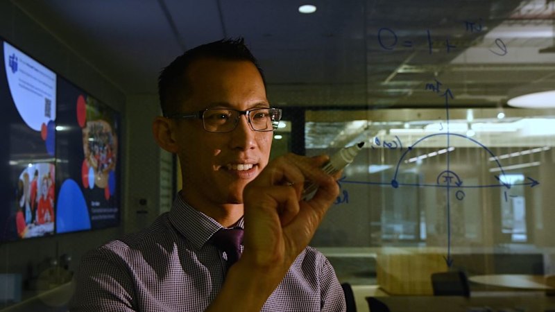 Eddie Woo shares tips for HSC maths: explain solutions to confirm understanding