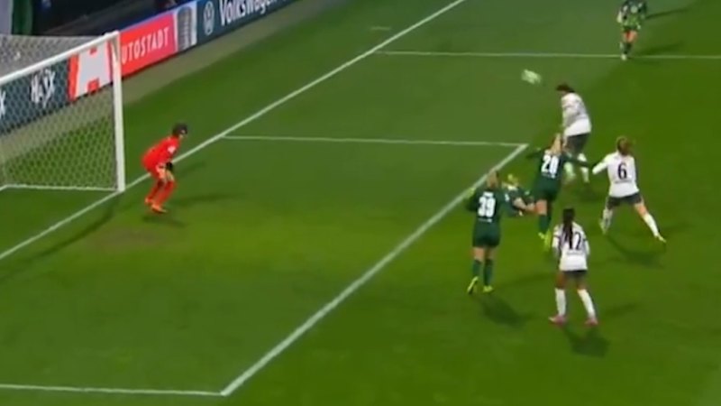 Kerr effortlessly punches Chelsea ahead