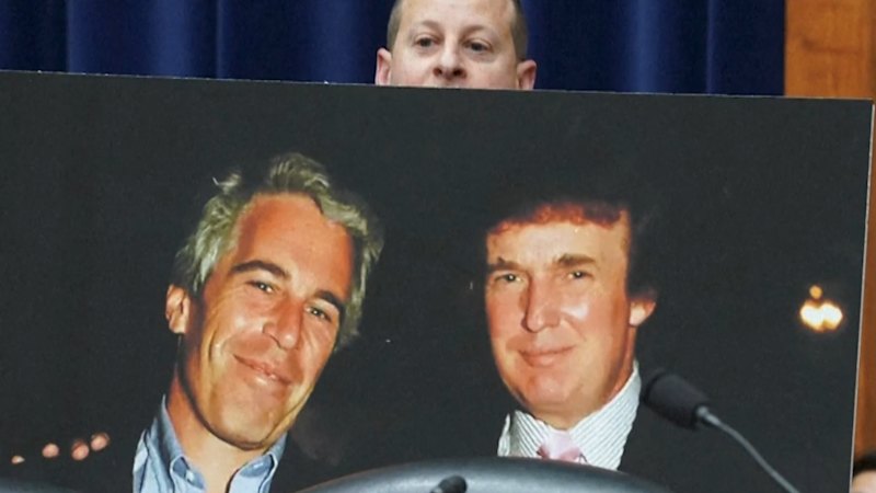 Predstavniški dom ZDA bo glasoval o popolni objavi dosjejev Jeffreyja Epsteina