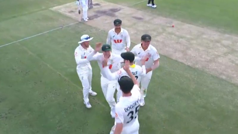 Smith takes a screamer