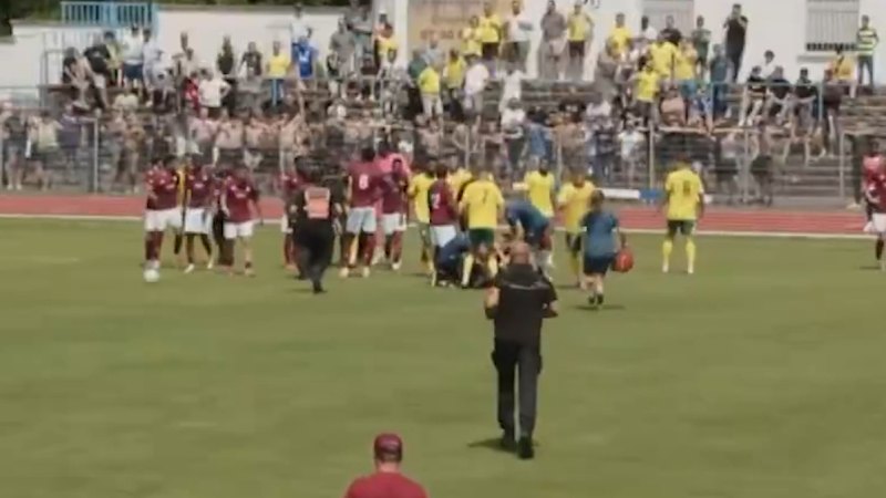 Female ref injured in soccer scuffle