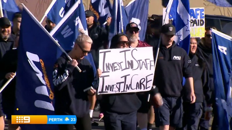 Queensland youth workers walk off job