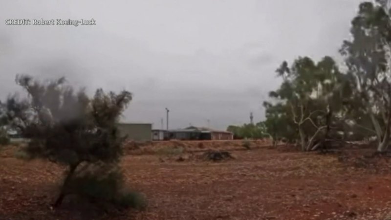 Cyclone Mitchell causes havoc in Carnarvon