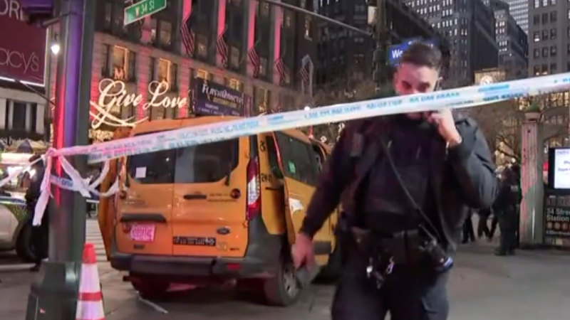 Australians among six hit by taxi in New York