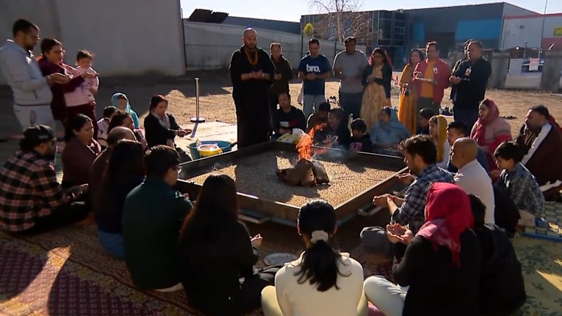 Four Victorians among 41 Australians reported missing in Nepal