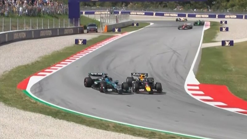 Verstappen causes collision 'to prove a point'
