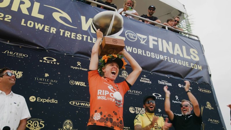 Stephanie Gilmore se vrača v profesionalno deskanje leta 2026