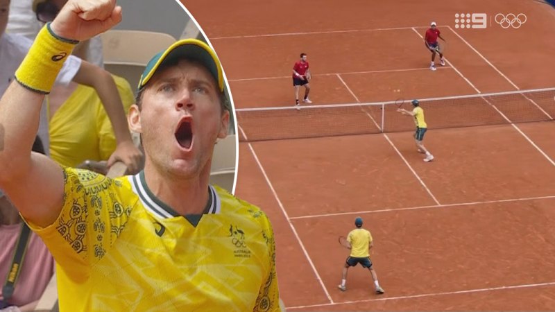  Pivotal point for Aussies in men's doubles final