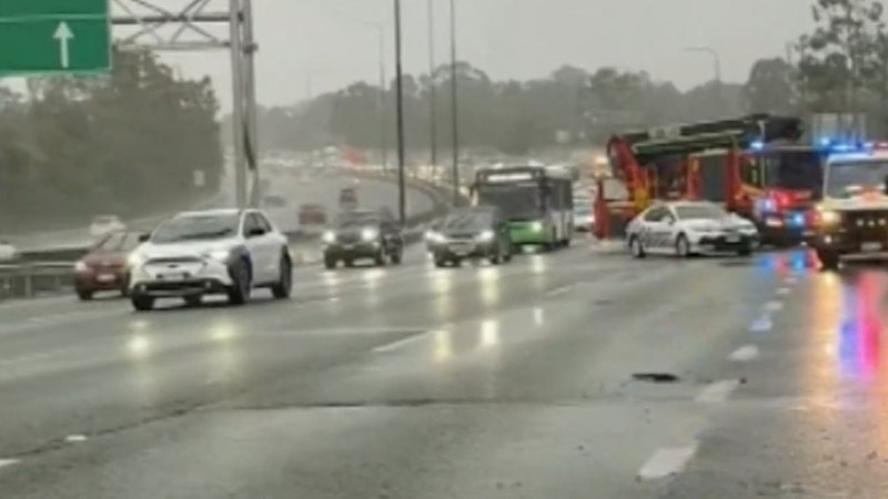 Woman injured in multi-vehicle crash closes Queensland’s M1 south of Brisbane