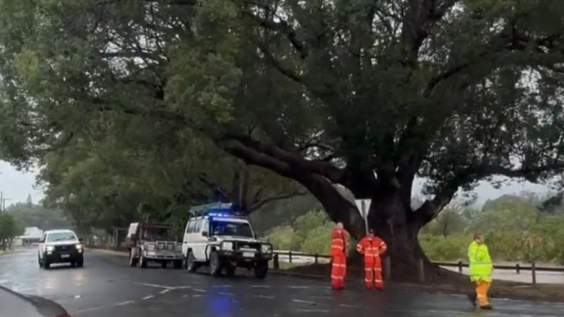 Evacuations in Lockyer Valley town 100km from Brisbane