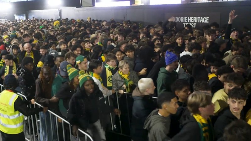 Victoria extends trading hours for Socceroos’ World Cup clash with Egypt