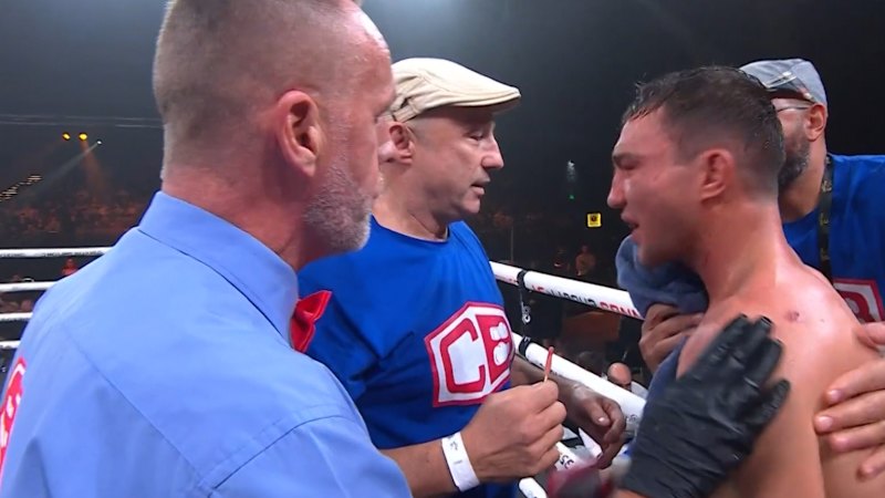 Garside's rival fumes over stoppage